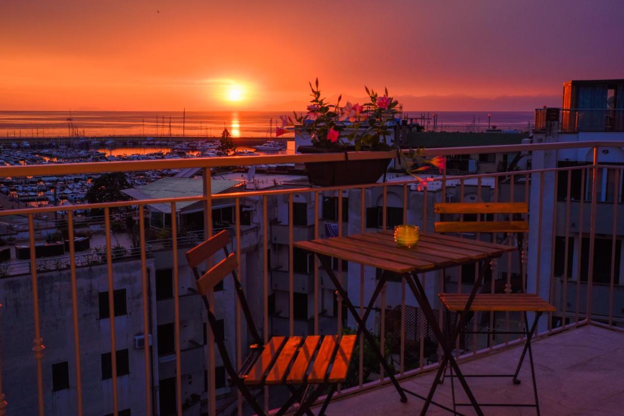 Quasi In Porto Bed & Breakfast Agropoli Luaran gambar