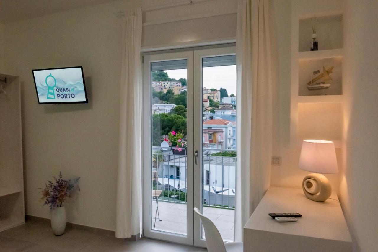 Quasi In Porto Bed & Breakfast Agropoli Luaran gambar