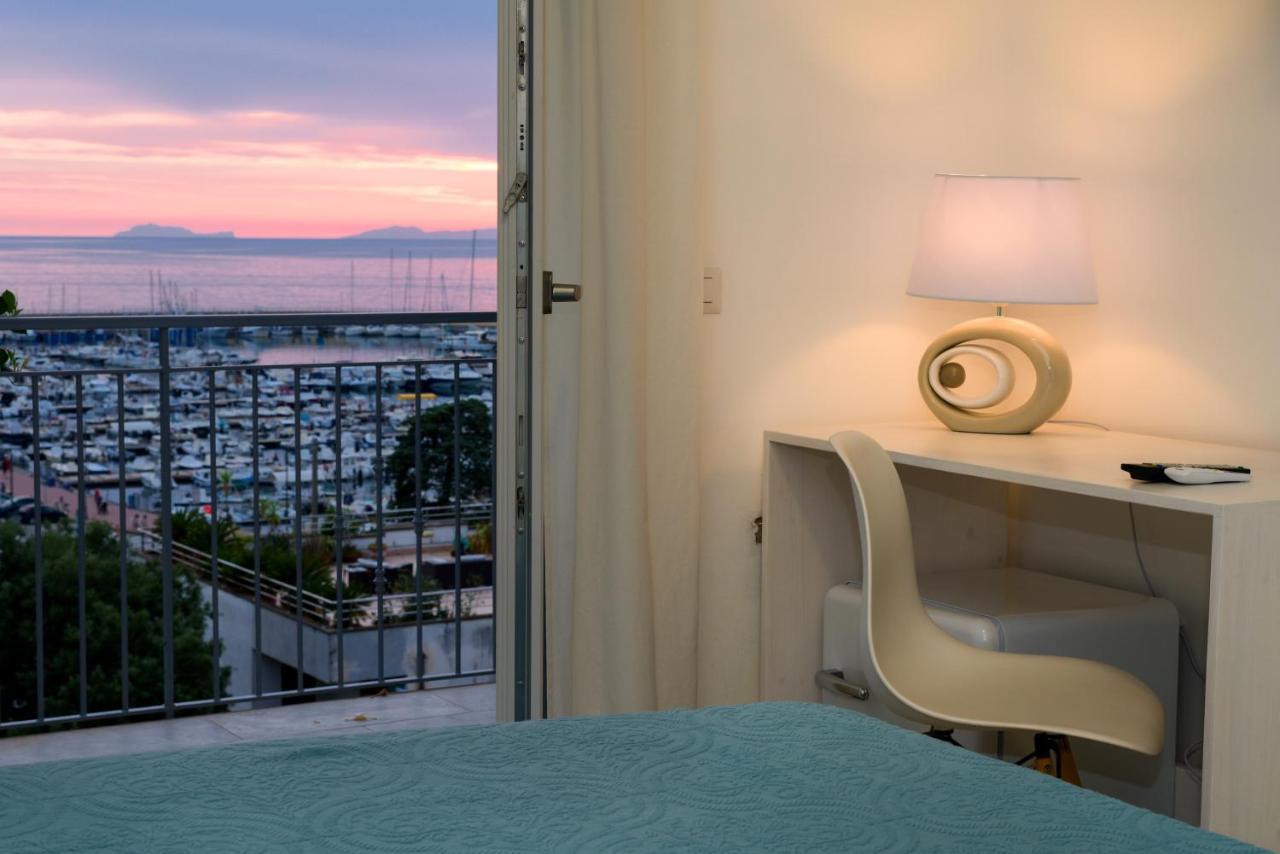 Quasi In Porto Bed & Breakfast Agropoli Luaran gambar